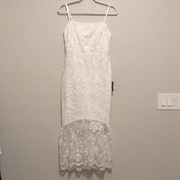 Lulu's Adored Eternity white lace sleeveless trumpet midi dress - Picture 6 of 13
